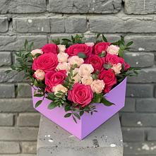 Цветочная композиция из Розы в коробке в Шаховской