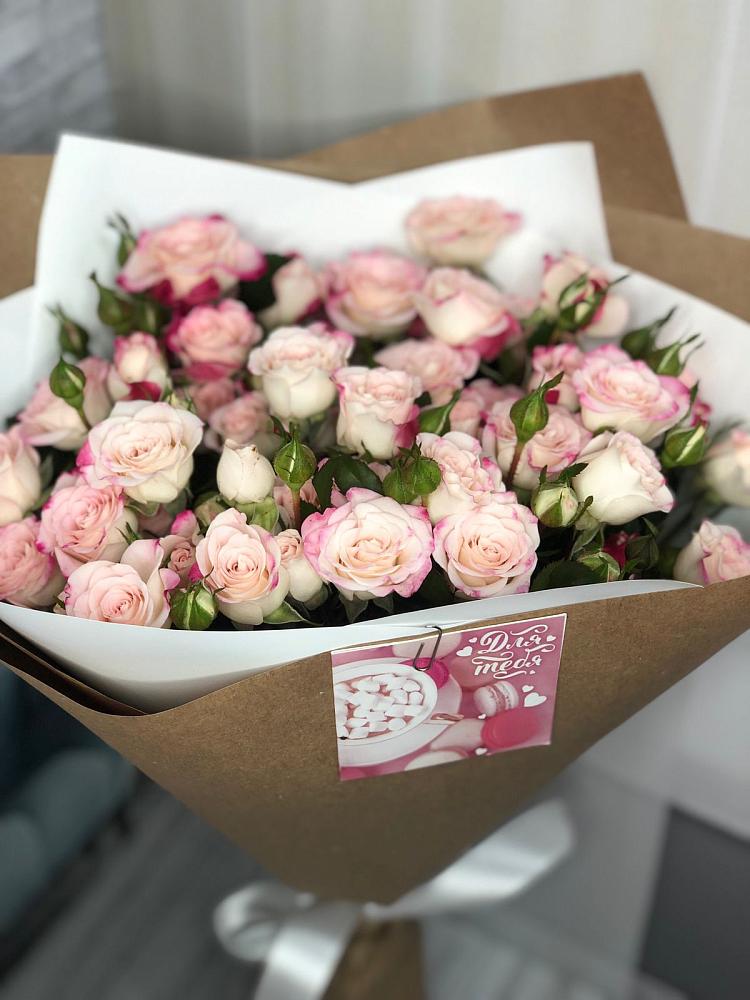 Букет цветов из: Розы в Шаховской