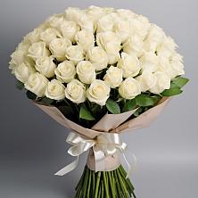 Букет 101 беля роза Белоснежка в Шаховской