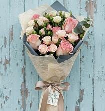 Букет цветов из:  Розы в Шаховской