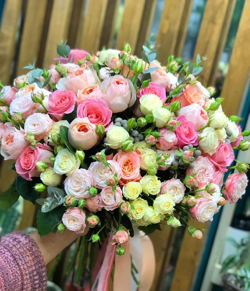 Букет цветов из: Розы в Шаховской