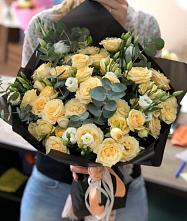 Букет цветов из:  Розы и Лизиантусы #REPLACE_PRED# Шаховской