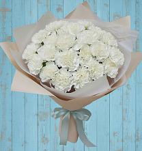 Букет цветов из:  Гвоздики в Шаховской